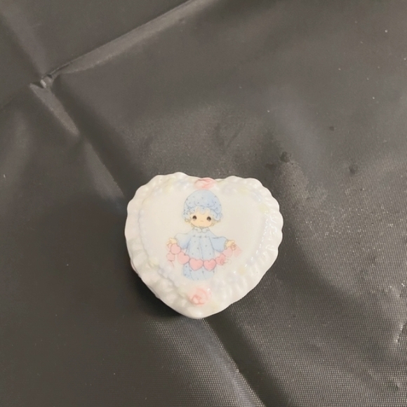 1995 Precious Moment Tricket Box - Picture 2 of 5